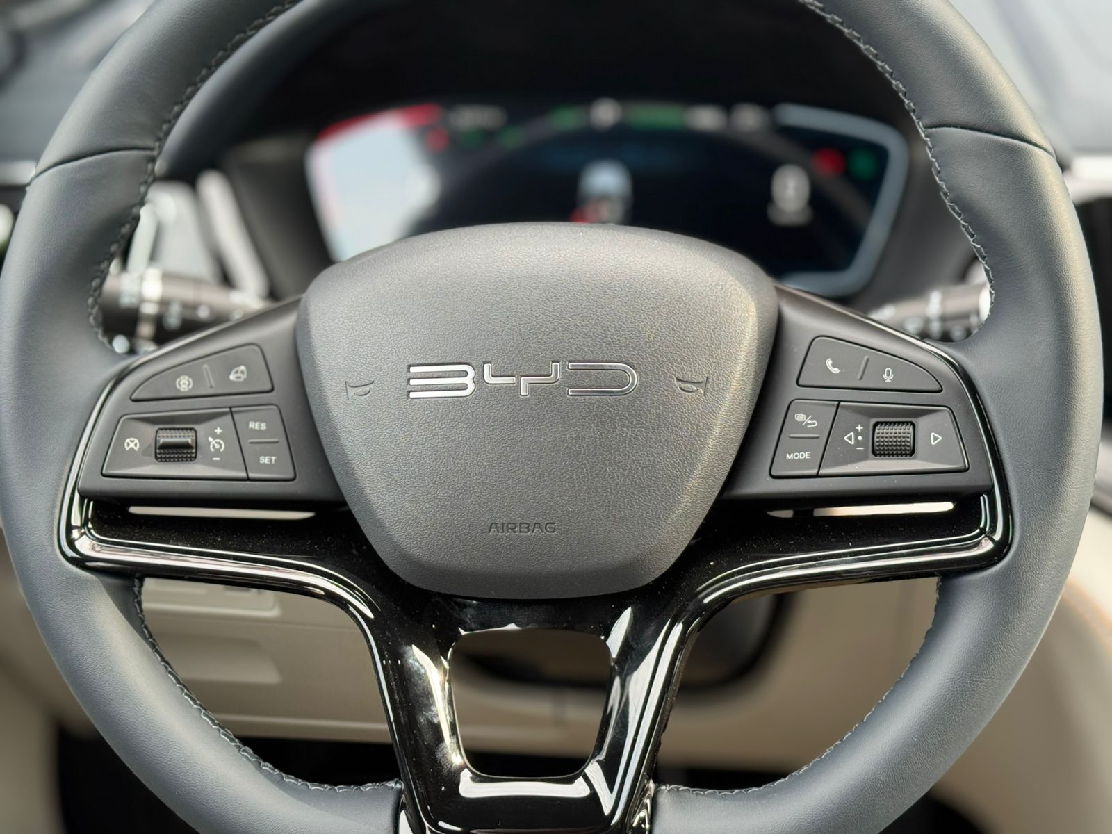 BYD Song Plus FWD - Exterior Photos 7