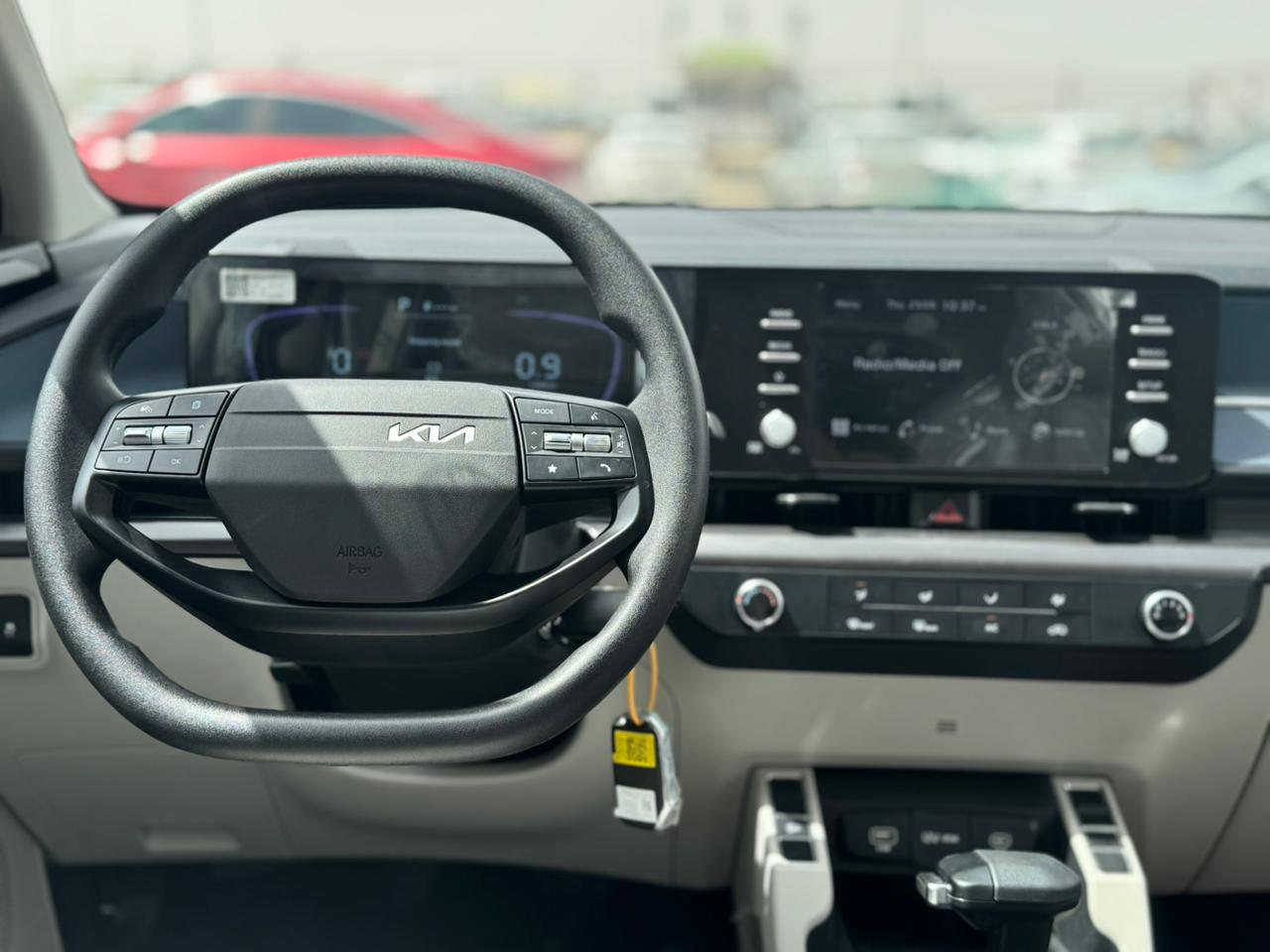 كيا كارينز LX1 2026 - صور داخلية 8