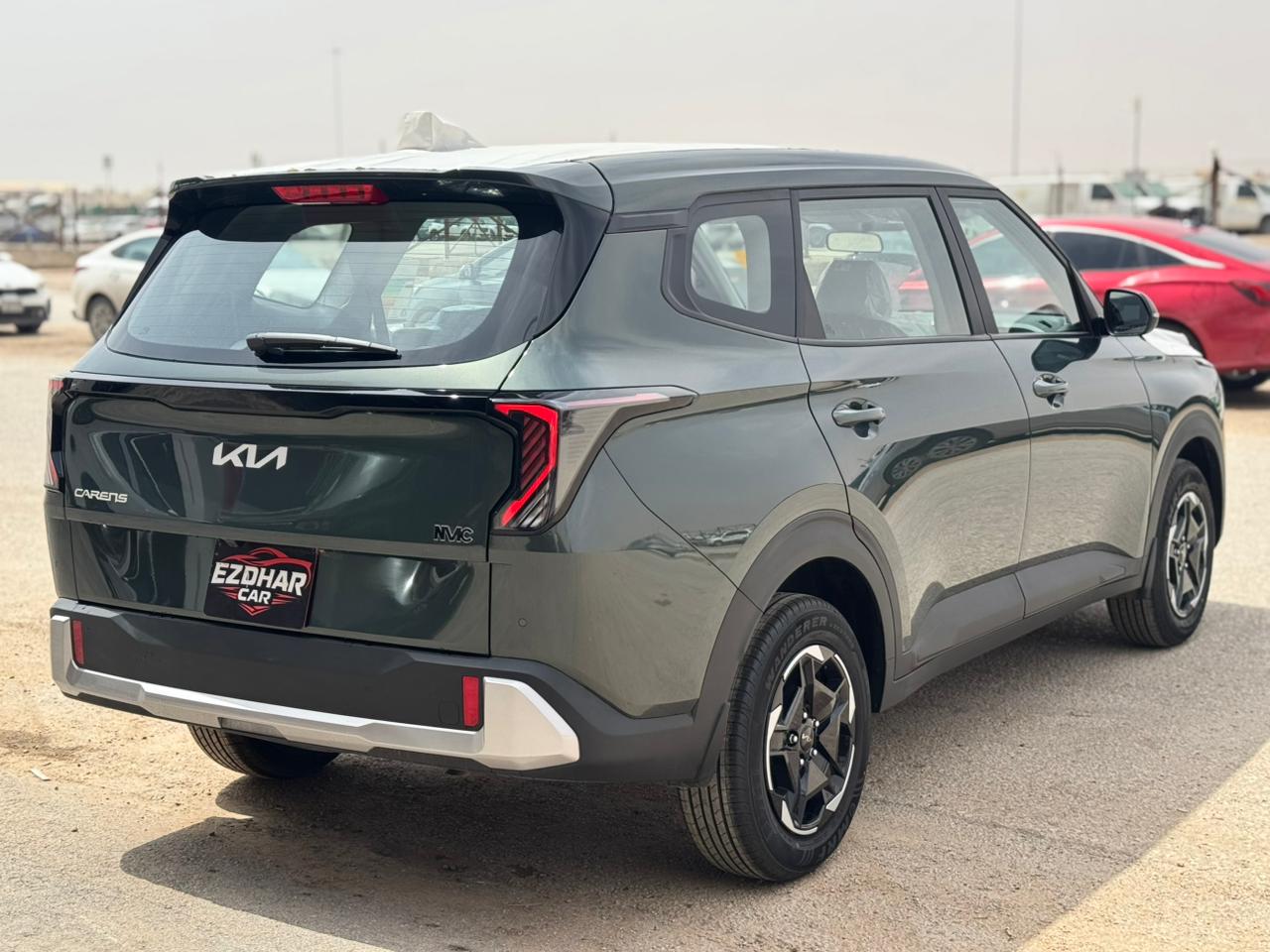 كيا كارينز LX1 2026 - صور خارجية 3