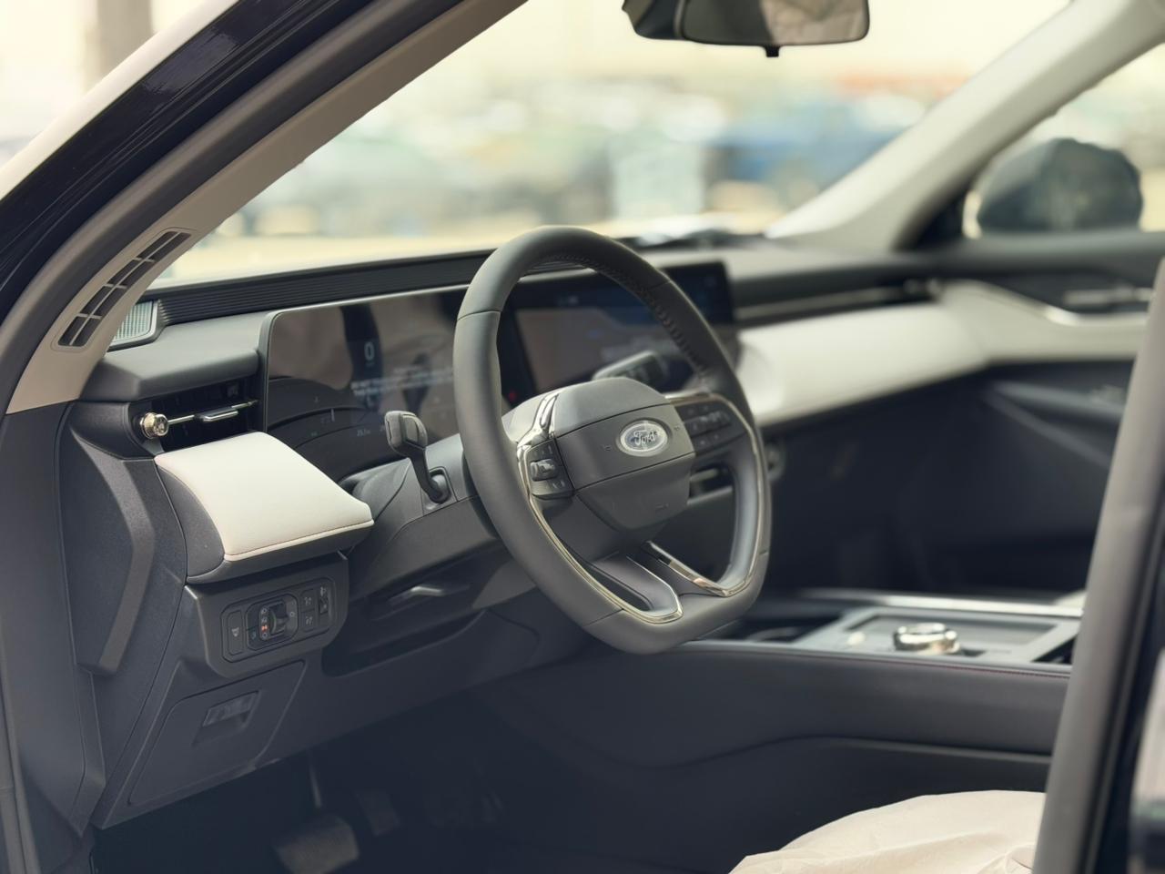 فورد تورس تريند - 5