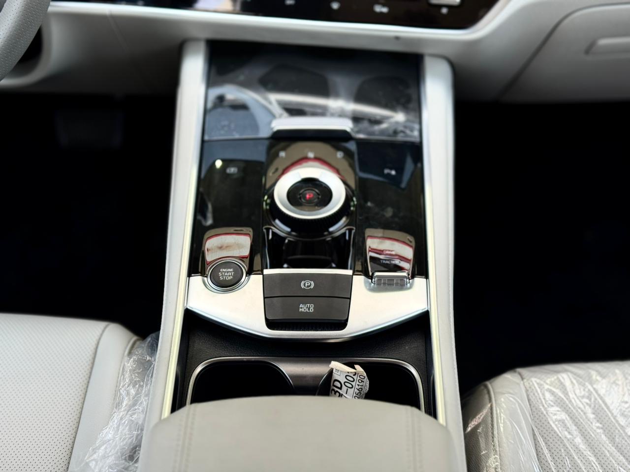 كيا سبورتاج LX 2.0 دفع أمامي - 8