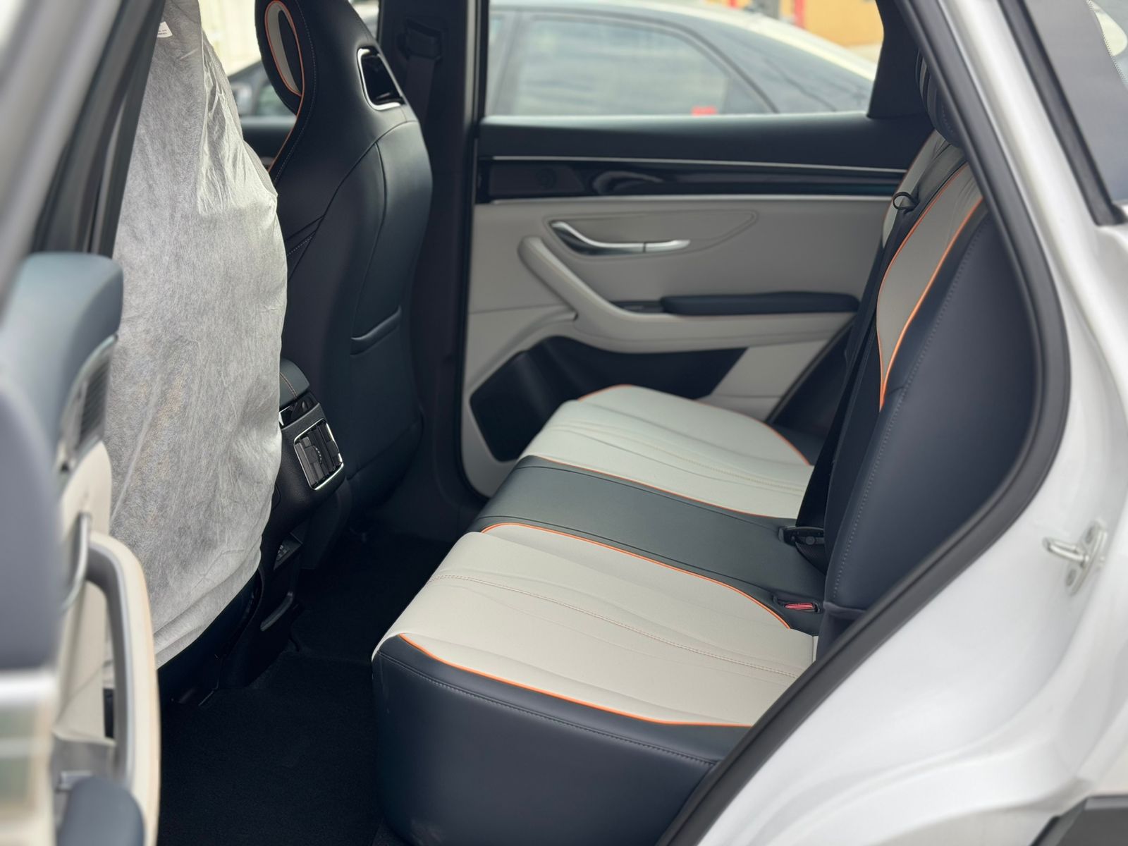 BYD Song Plus FWD - Exterior Photos 10