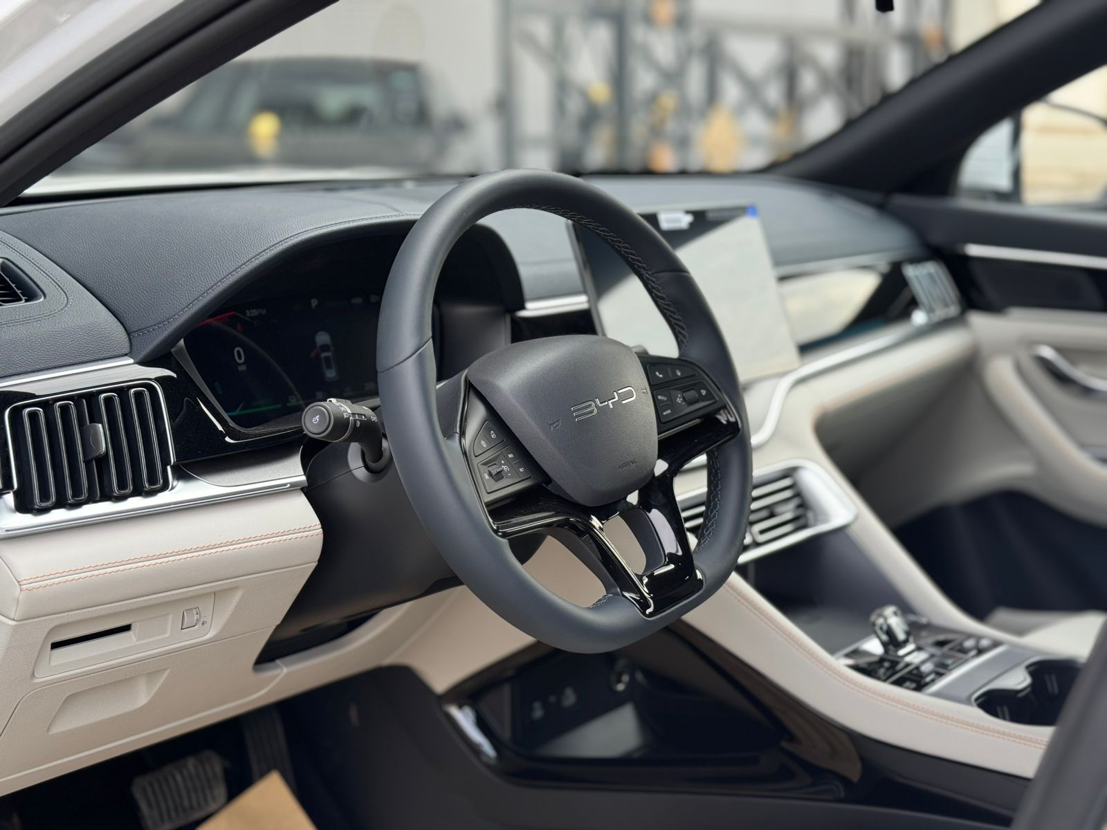 BYD Song Plus FWD - Exterior Photos 12