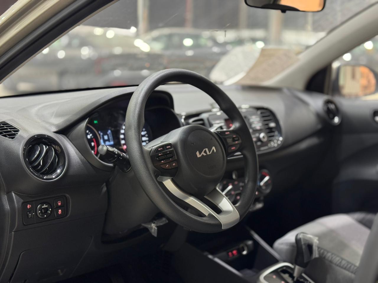 كيا بيجاس LX - 7