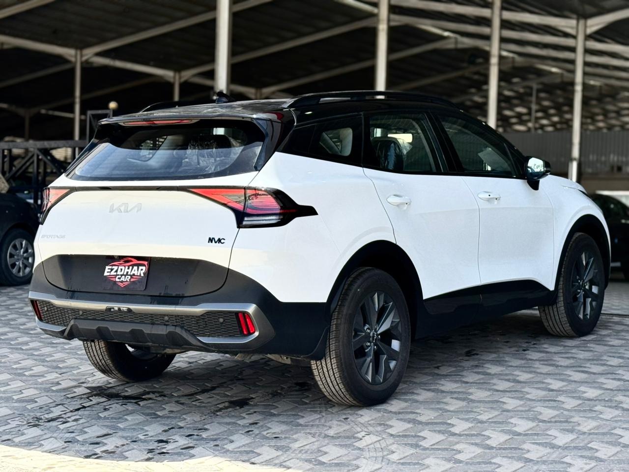 كيا سبورتاج LX 2.0 دفع أمامي - 3