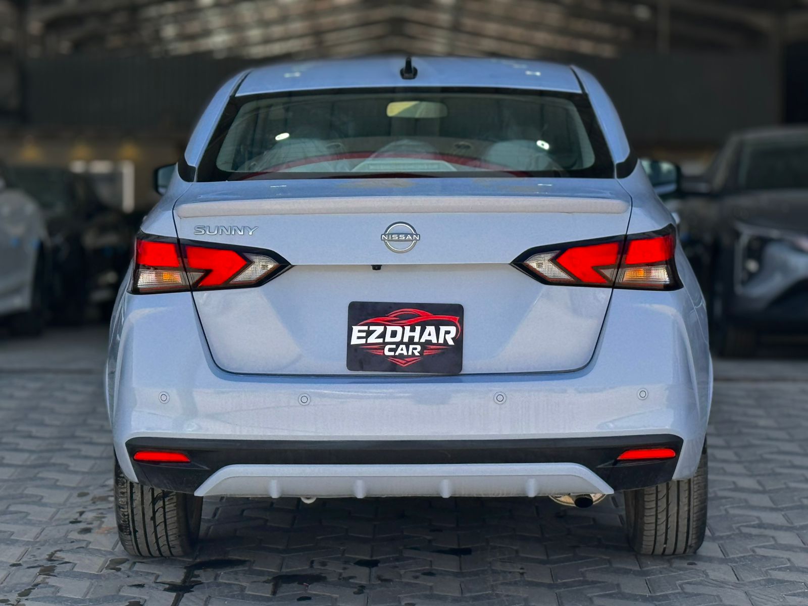 نيسان صني S - 4