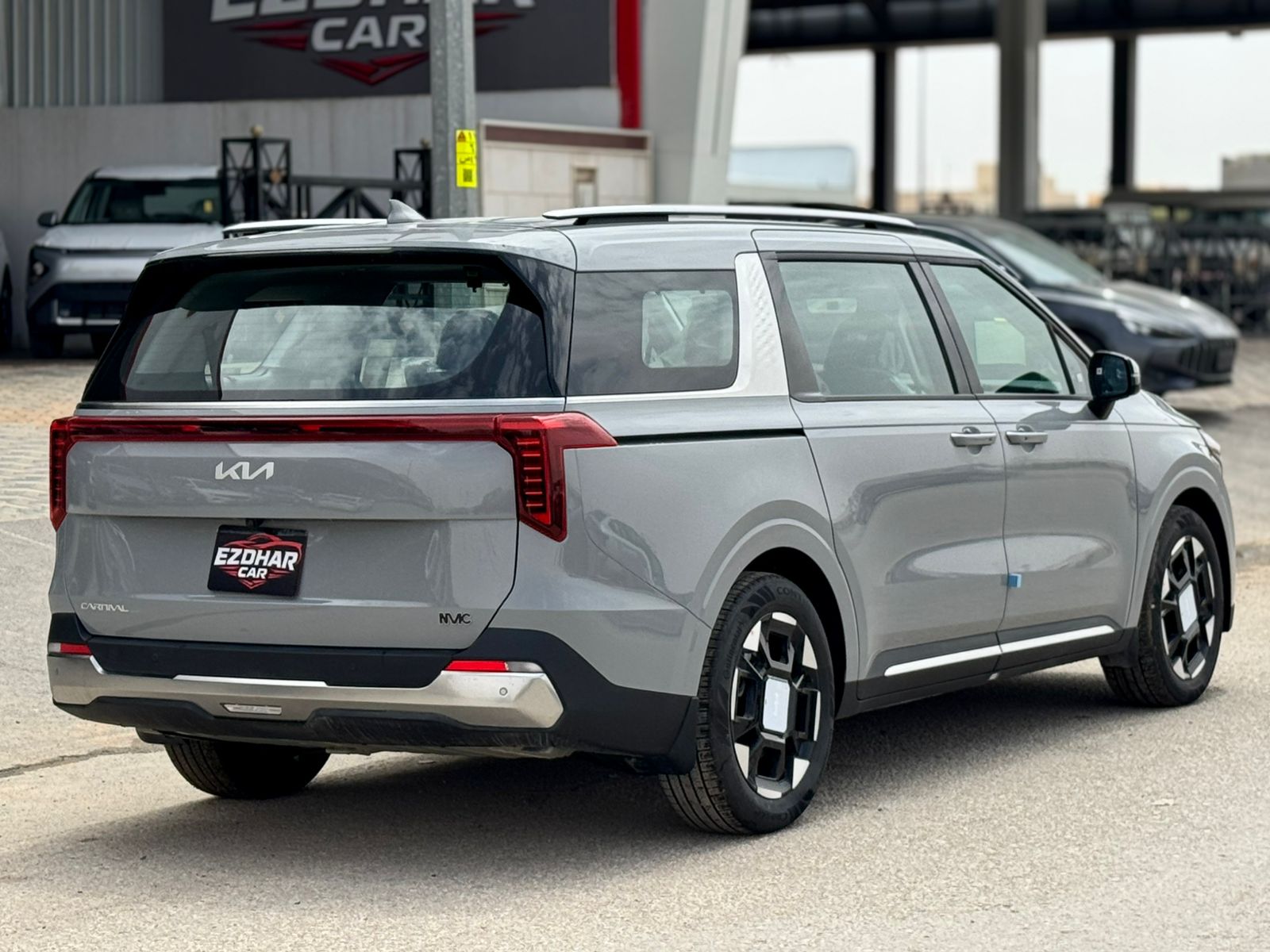 كيا كارنيفال نص فل 2026 - صور خارجية 3