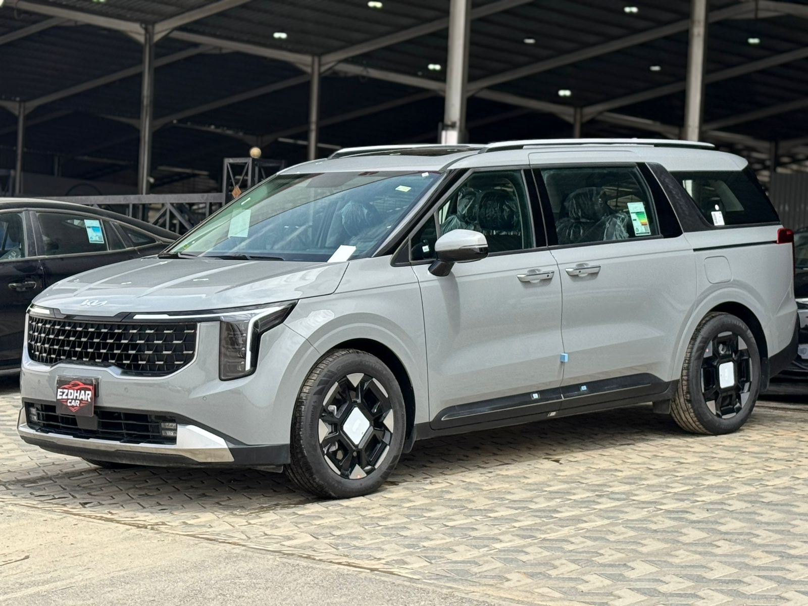 كيا كارنيفال نص فل 2026 - صور خارجية 2