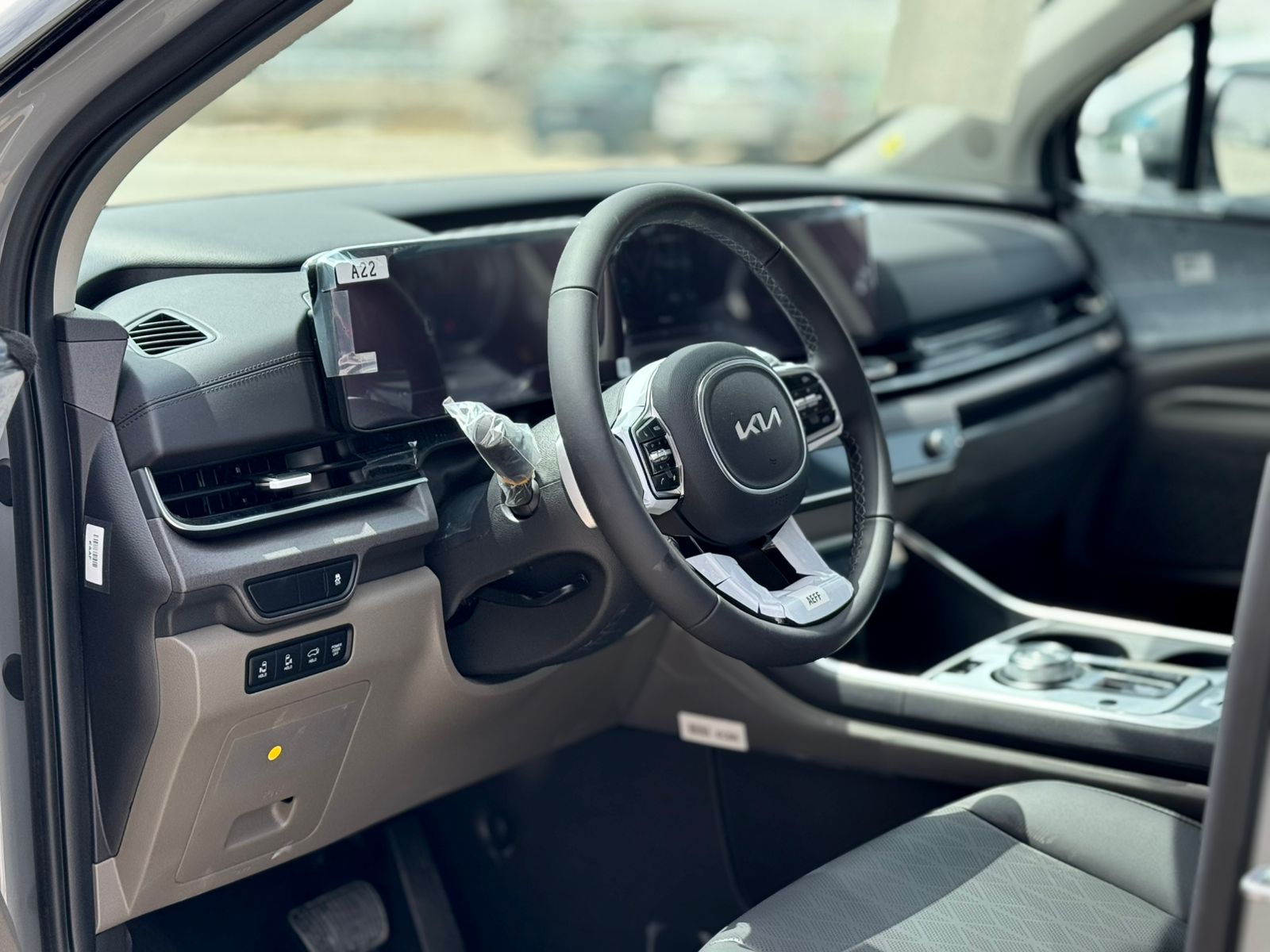 كيا كارنيفال نص فل 2026 - صور داخلية 6