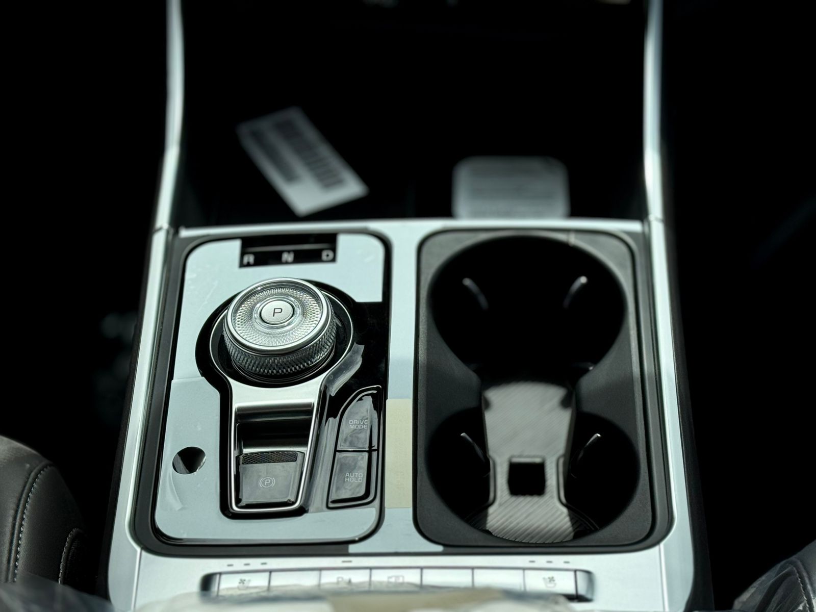 كيا كارنيفال نص فل 2026 - صور داخلية 8