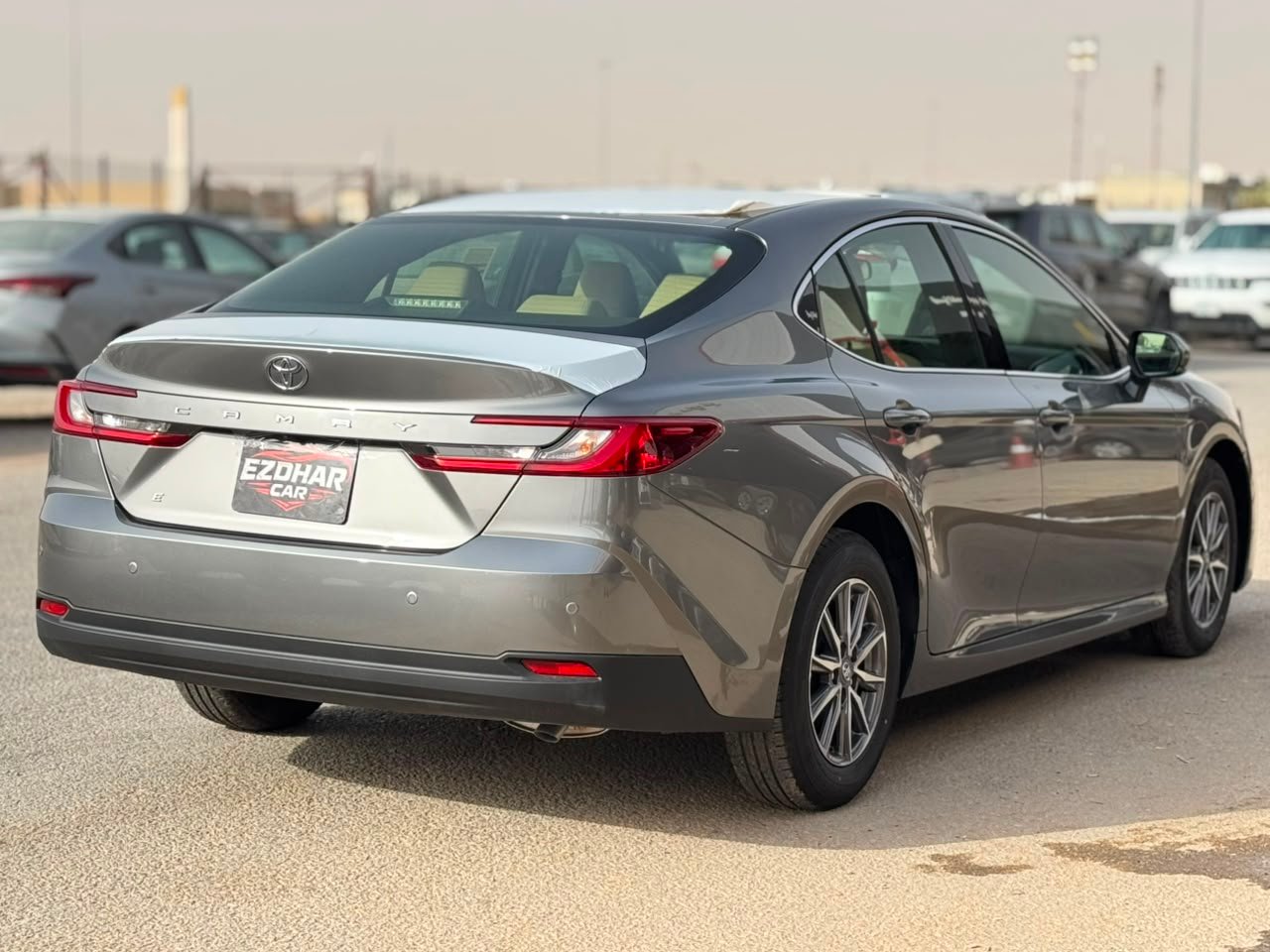 Toyota Camry E Standard 2026 - Exterior Photos 4