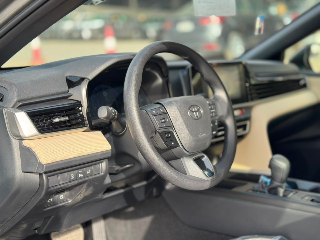 Toyota Camry E Standard 2026 - Interior Photos 5