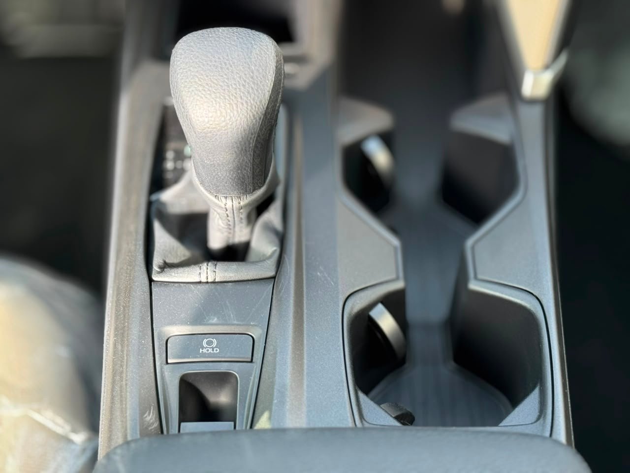 Toyota Camry E Standard 2026 - Interior Photos 10