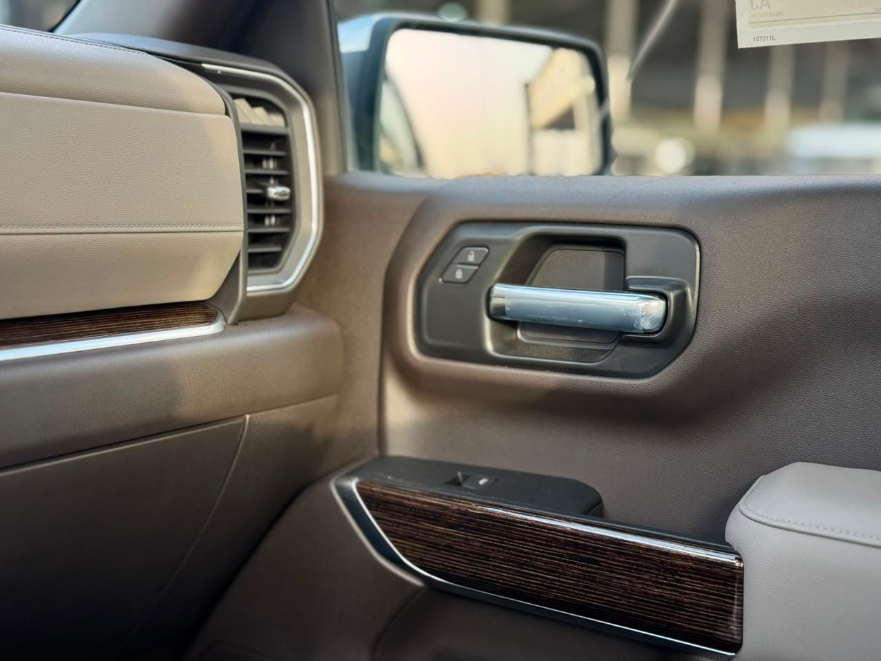 2026 GMC Sierra 1500 Elevation - Interior Photos 12